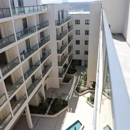 Penthouse With Terrace In Malta Apartment *