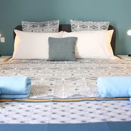 Penthouse With Terrace In Malta Mellieħa