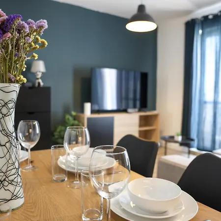 Penthouse With Terrace In Malta *