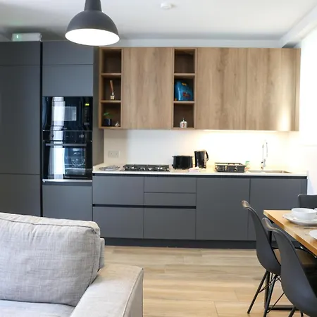 Penthouse With Terrace In Malta