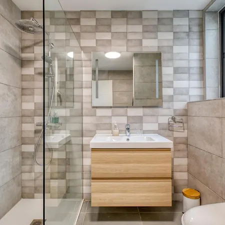 Penthouse With Terrace In Malta