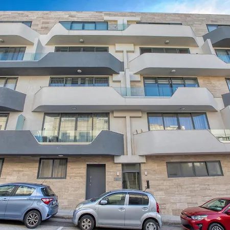 Penthouse With Terrace In Malta Mellieha