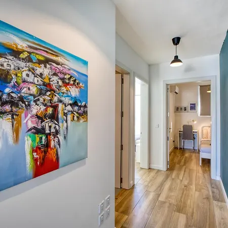 Penthouse With Terrace In Malta