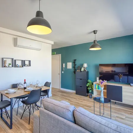 Penthouse With Terrace In Malta Mellieha